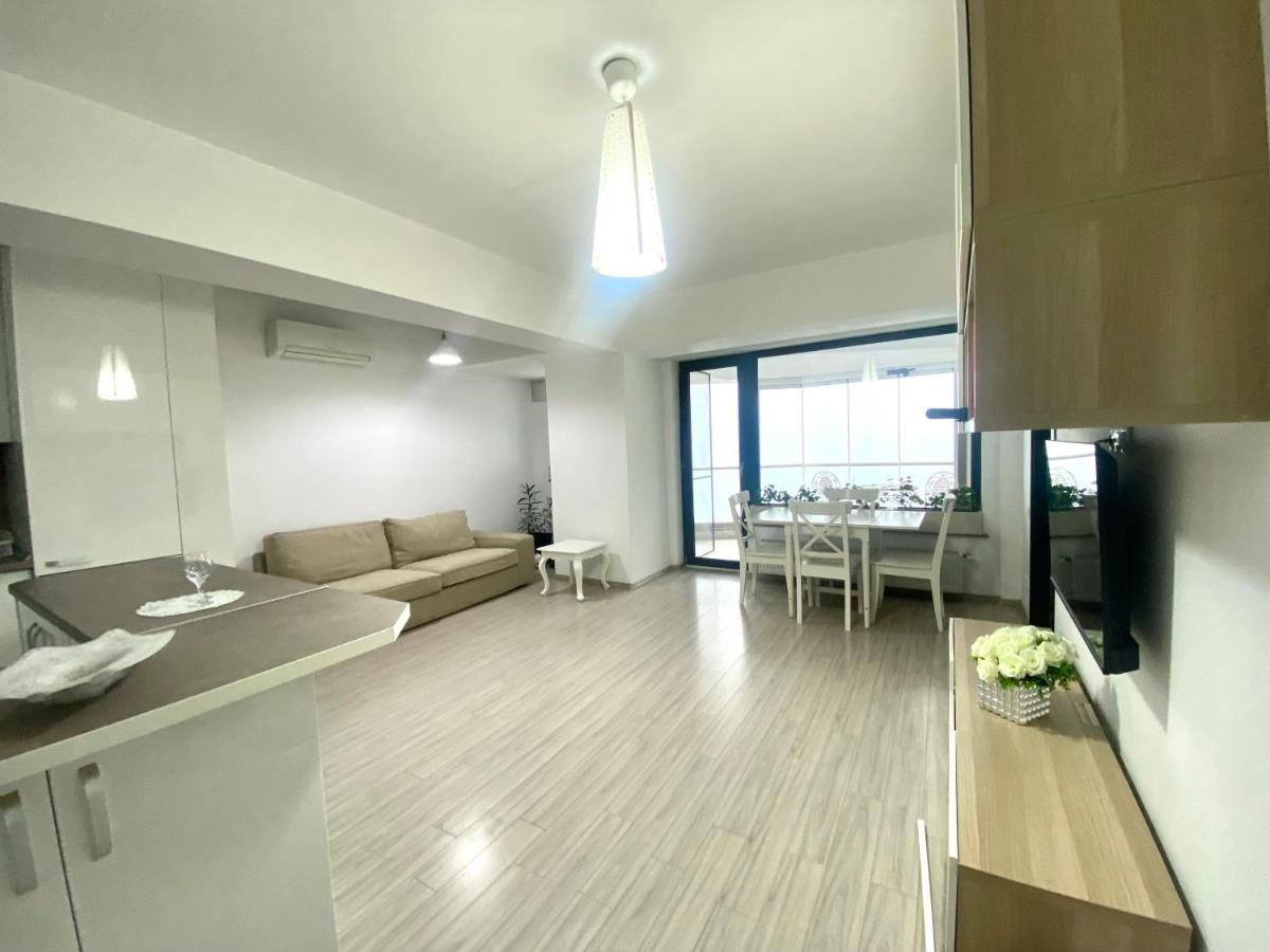 Lake House - Bucuresti Luaran gambar